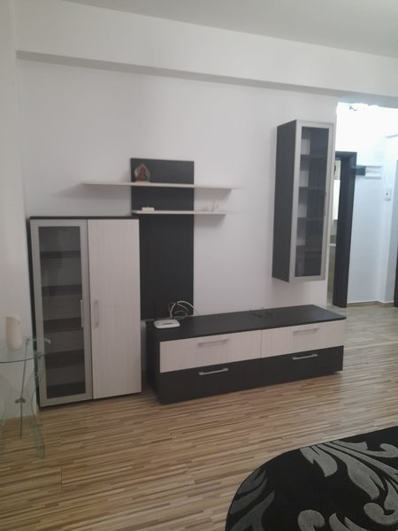 Militari Residence, Tineretului,