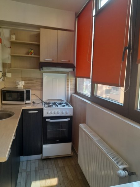 Militari Residence, Tineretului,